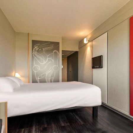 Ibis Saint Dizier Hotel Exterior foto