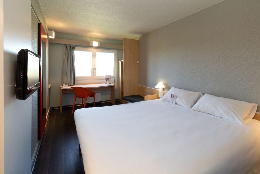 Ibis Saint Dizier Hotel Exterior foto